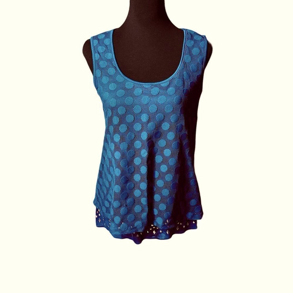 Style & Co Blue Sleeveless Blouse With Lace Overlay And Studded Design Sz S